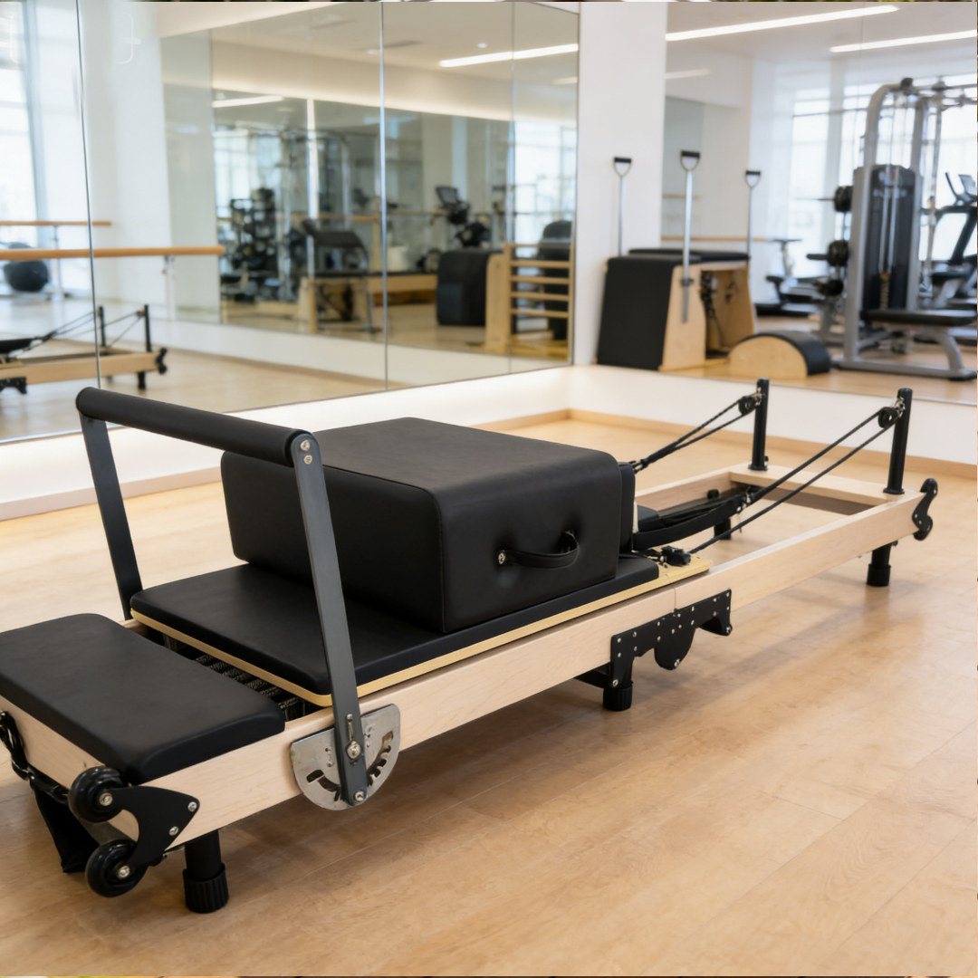 Pilates & Yoga Studio Alineacion - Multifunctional Foldable Maple Pilates Reformer, Portable